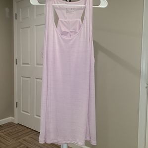 #120 NWOT Women's Tank Top